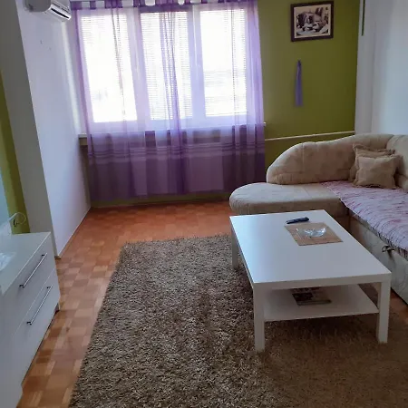 Apartman Bulevar Lux Apartamento Tuzla