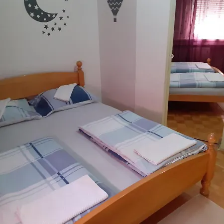 Apartman Bulevar Lux Apartamento *